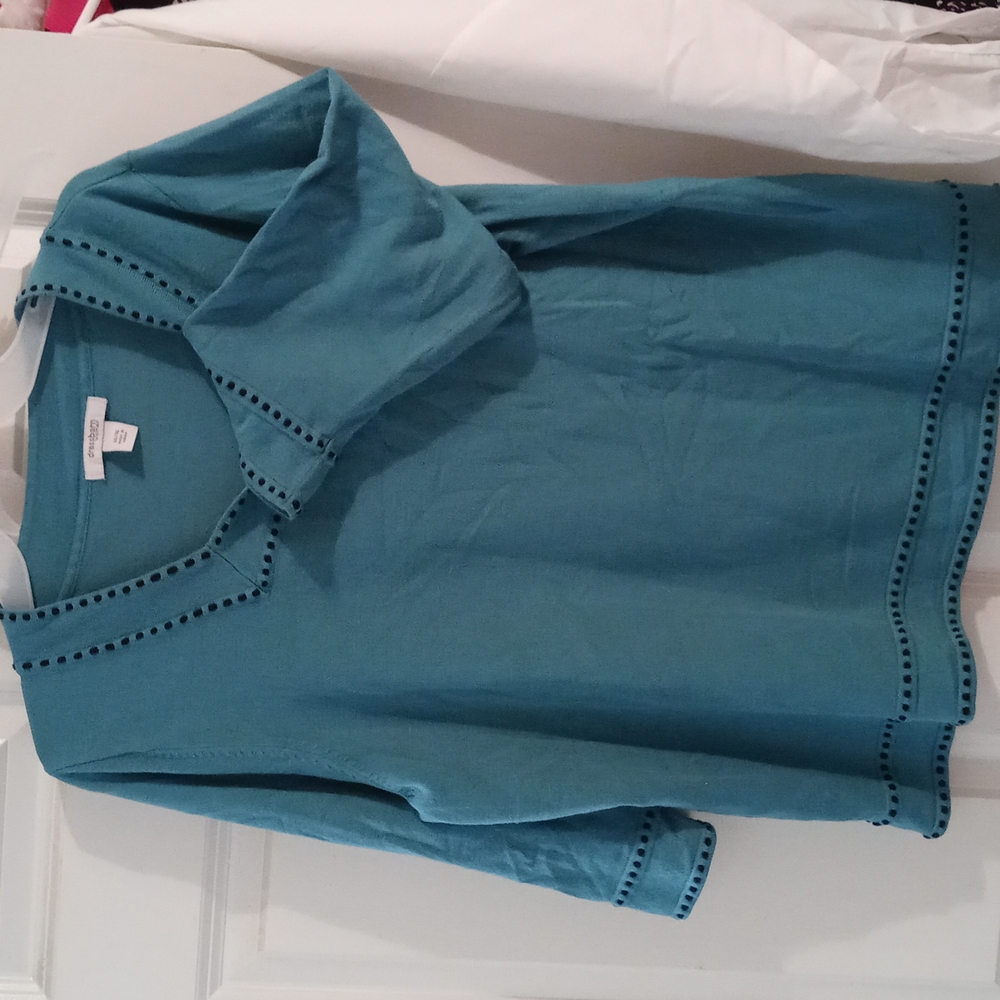 Dress barn top